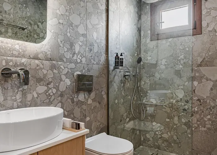 Galma Luxury Homes * Myrties